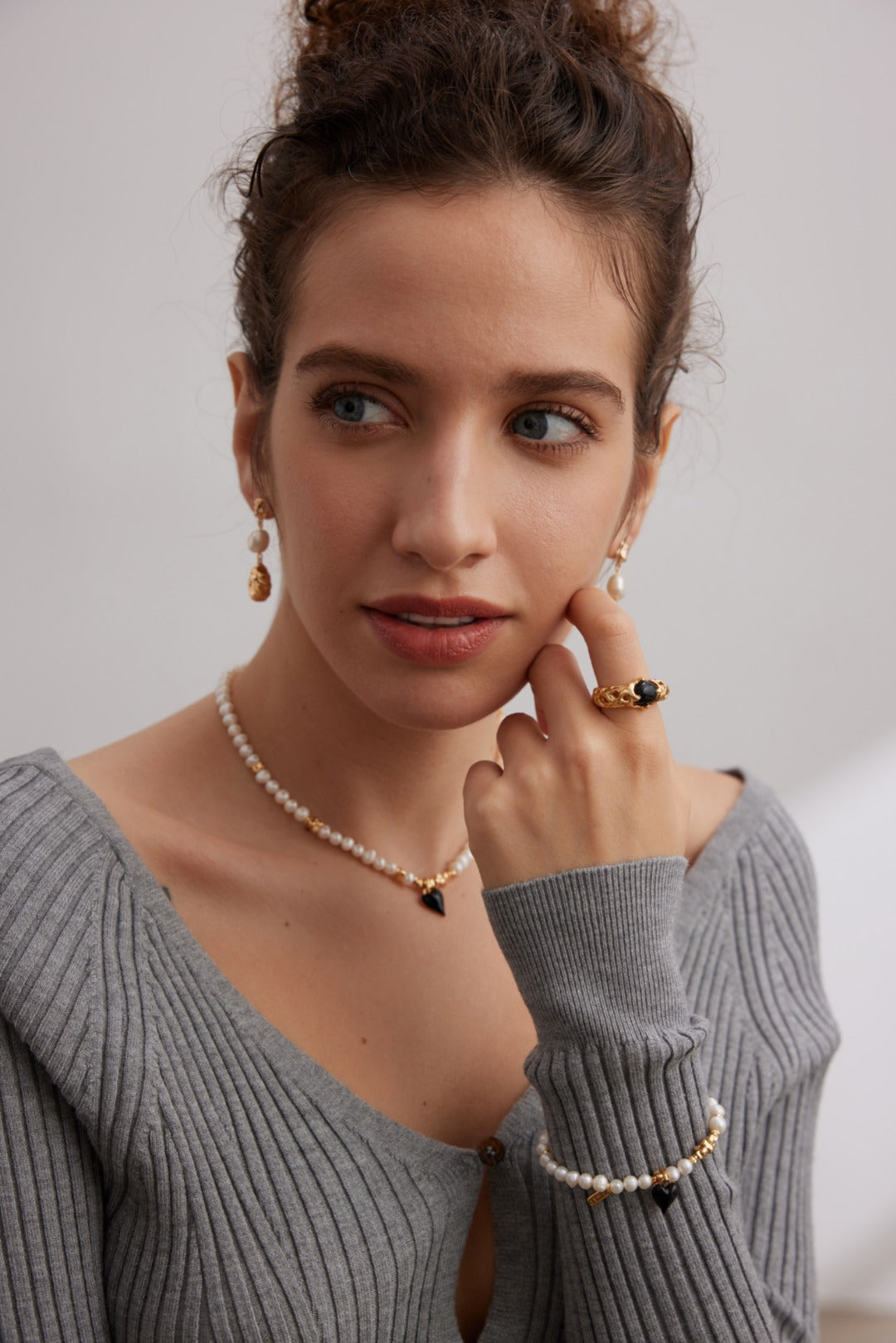 S925 Sterling Silver Natural Baroque Pearl Earrings (Approx. 4 cm)