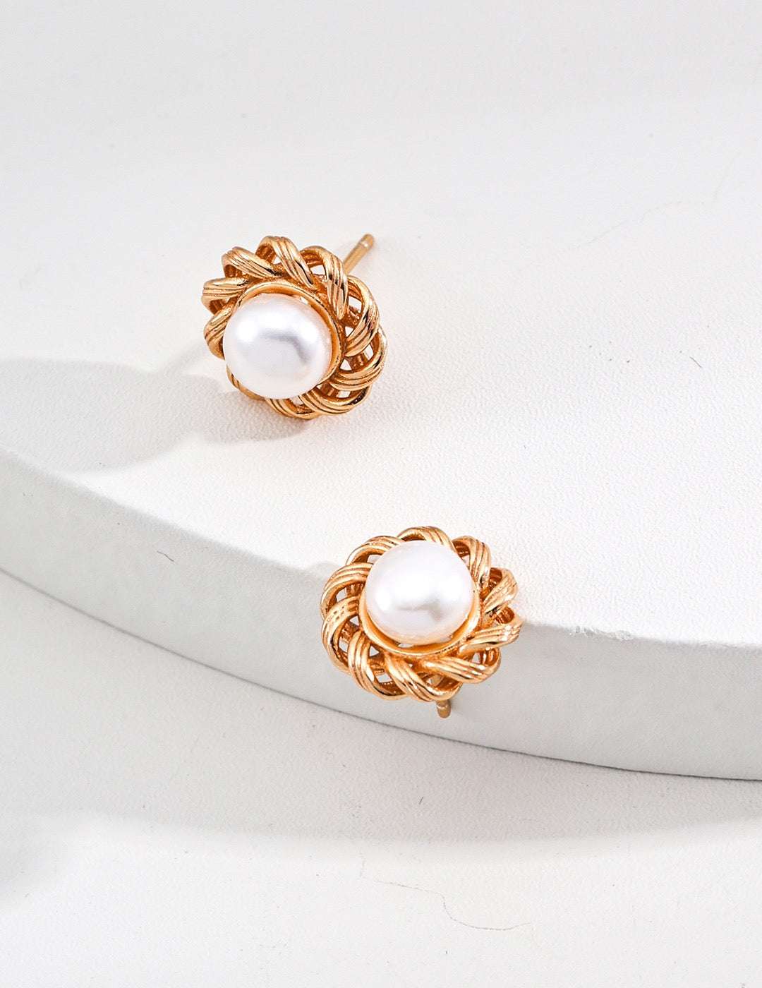 Classic collection|S925 Silver Woven Pearl Stud Earrings - TAMO Jewellery