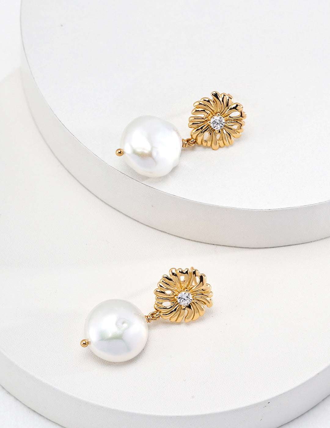 Classic Collection|S925 Silver Pearl & Zircon Earrings - TAMO Jewellery