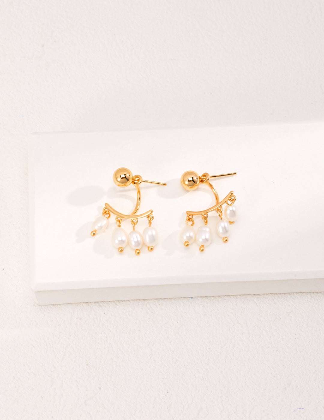 Roman Holiday Pearl Stud Earrings – 925 Sterling Silver, 18K Retro Gold - TAMO Jewellery