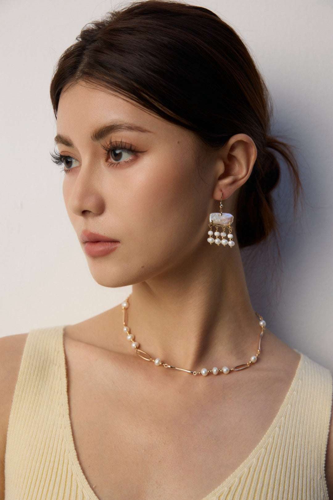 S925 Silver Geometric Pearl & Mother-of-Pearl Earrings - TAMO Jewellery