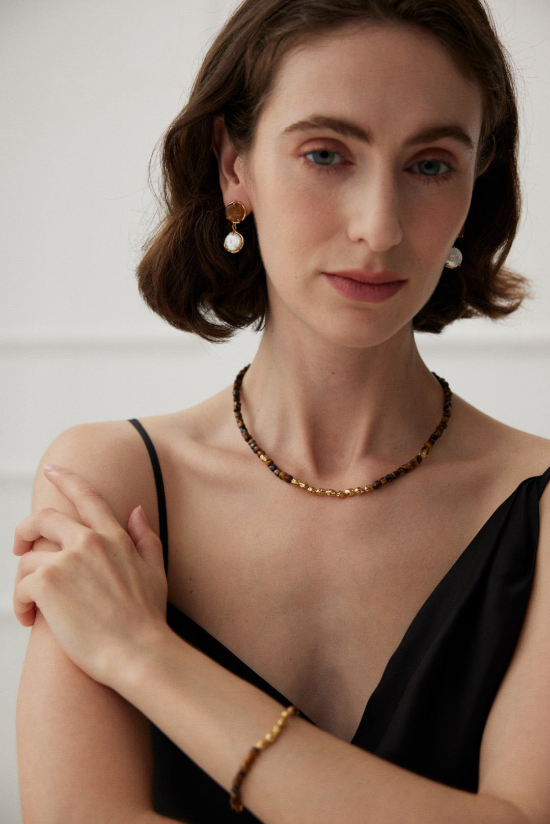 Coffee & Cream Pearl Drop Earrings – 925 Sterling Silver, Retro Gold - TAMO Jewellery