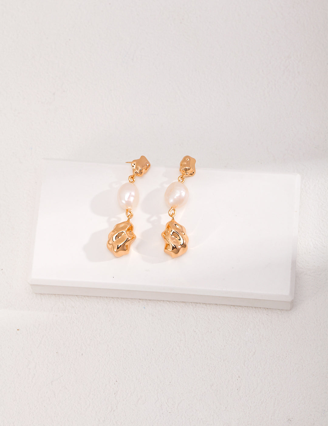 S925 Sterling Silver Natural Baroque Pearl Earrings (Approx. 4 cm)