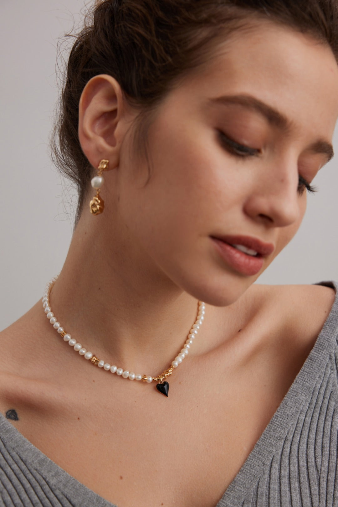 S925 Sterling Silver Natural Baroque Pearl Earrings (Approx. 4 cm)