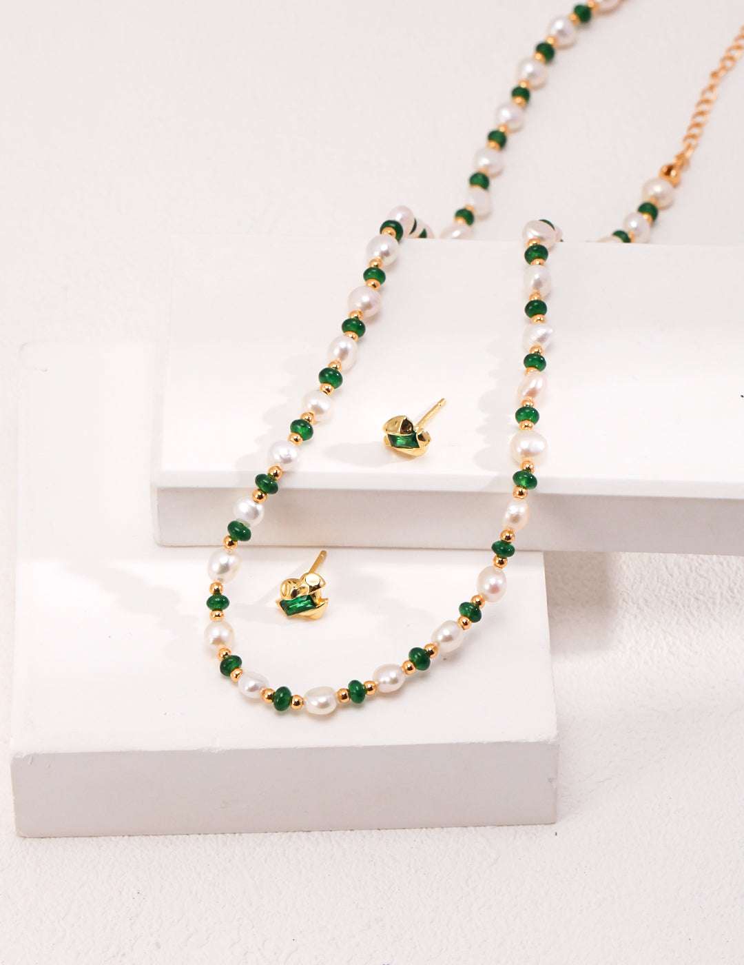 S925 Silver Pearl & Green Gemstone Necklace – 37+6cm Adjustable