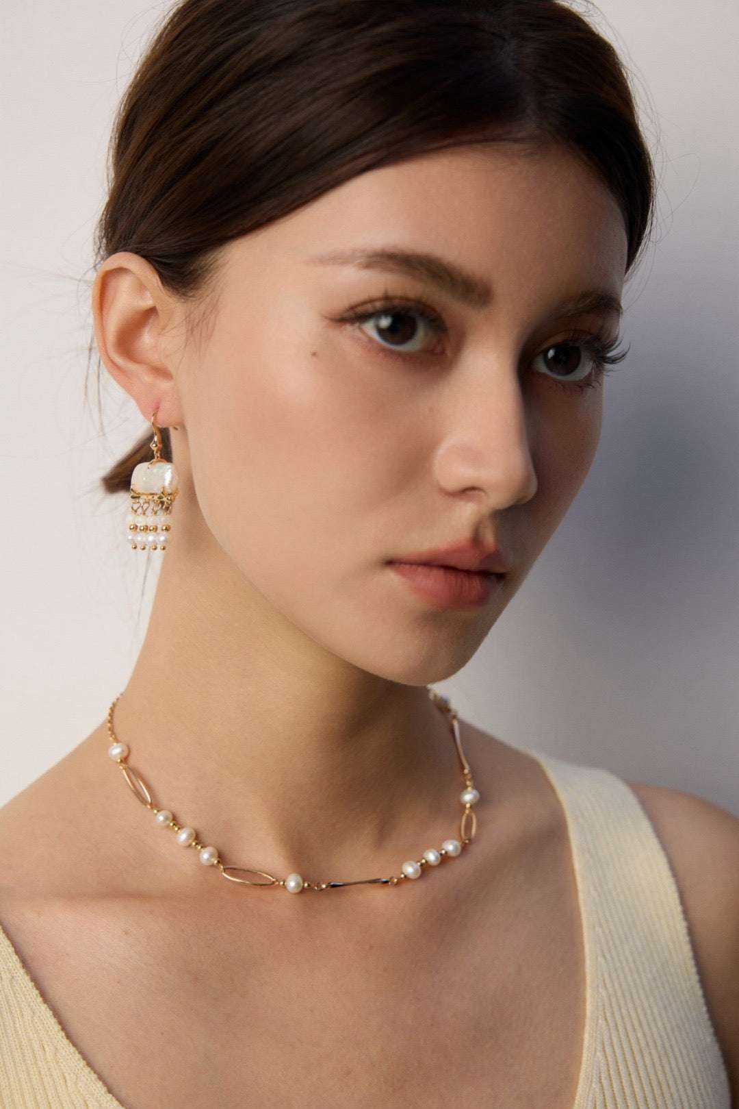 S925 Silver Geometric Pearl & Mother-of-Pearl Earrings - TAMO Jewellery