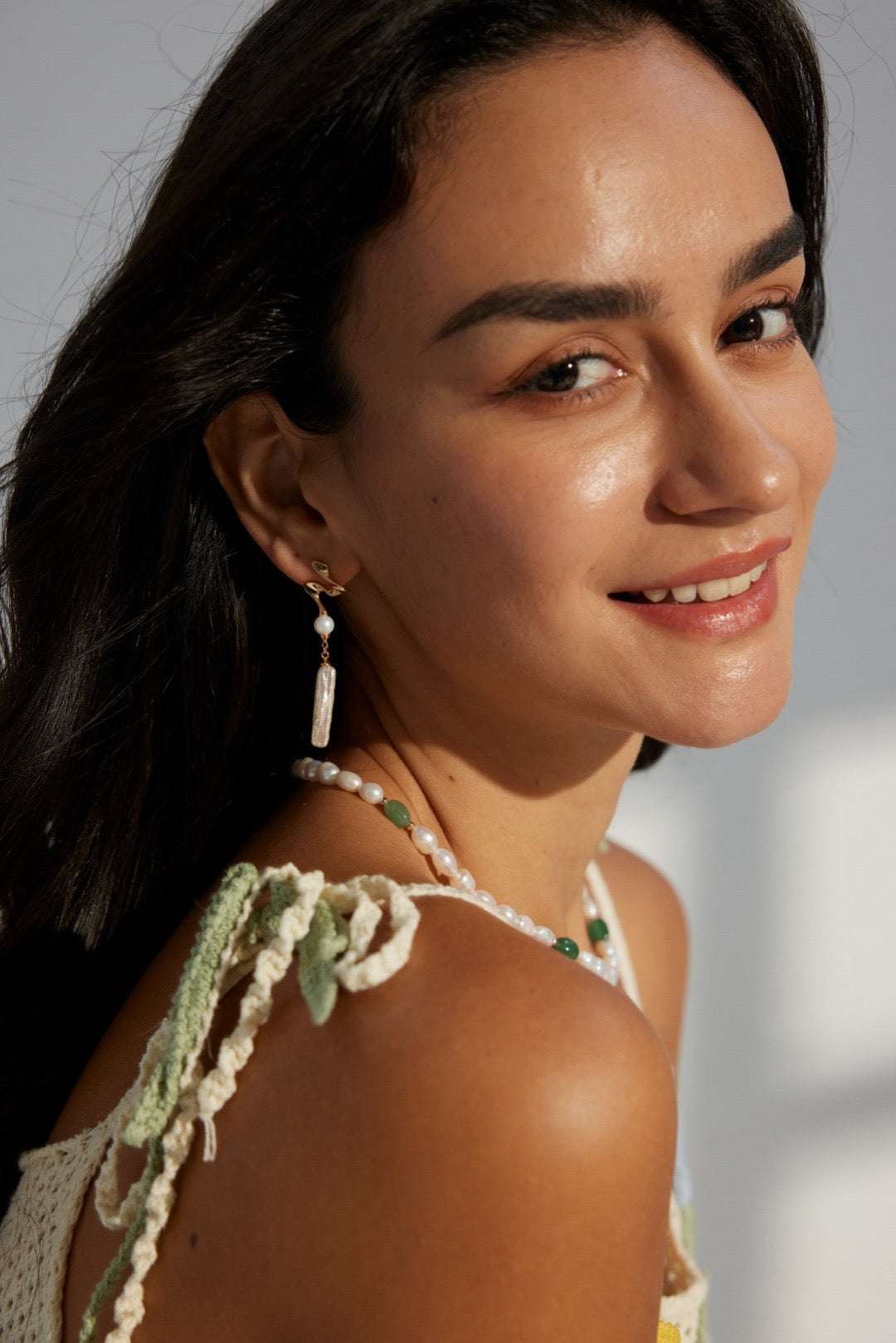 Flowing Pearl Drop Earrings – 925 Sterling Silver, Retro Gold - TAMO Jewellery