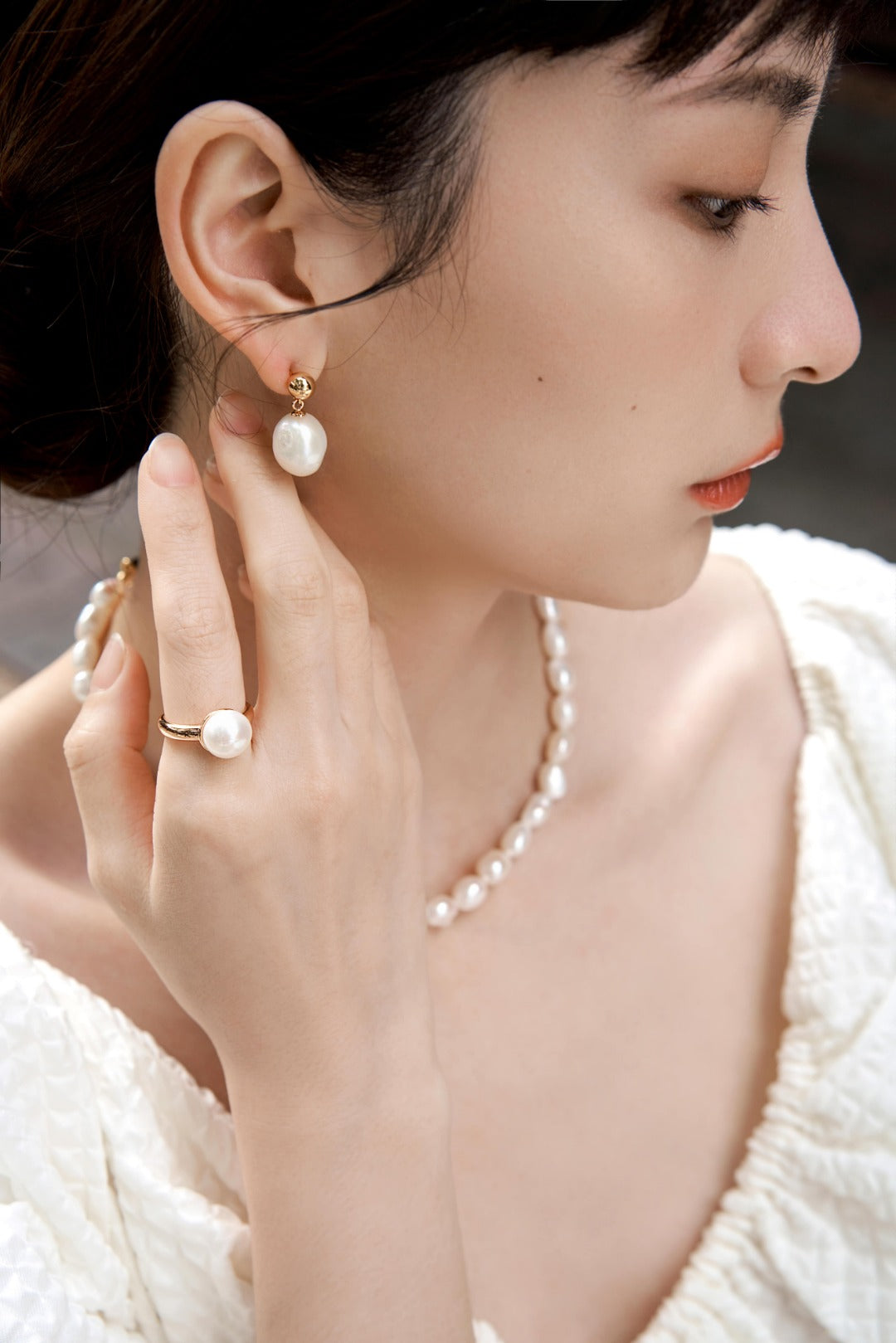 Baroque Pearl Drop Earrings – 925 Sterling Silver, 18K Retro Gold / 18K White Gold - TAMO Jewellery