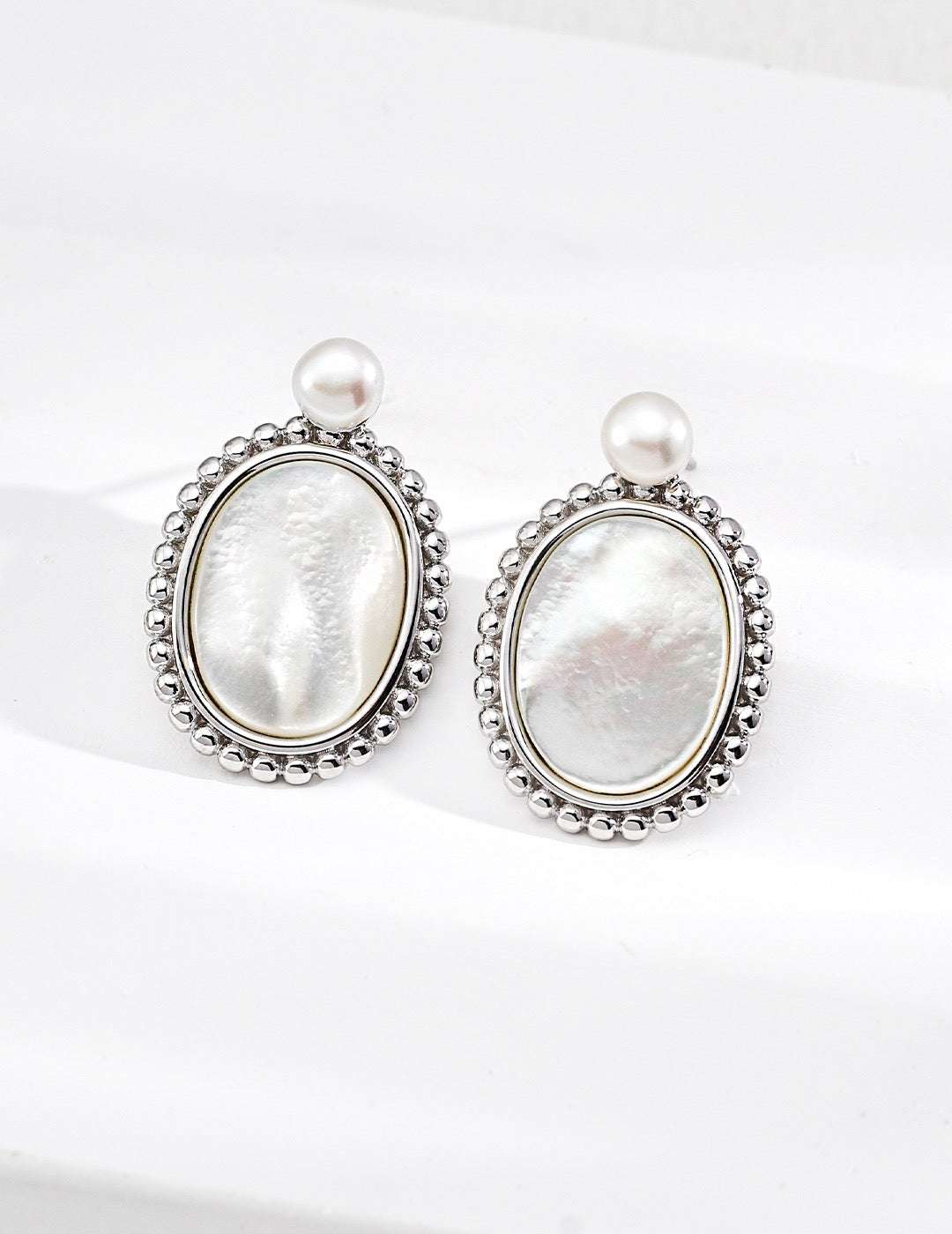 Vintage Romance|S925 Silver Pearl & Mother-of-Pearl Earrings - TAMO Jewellery