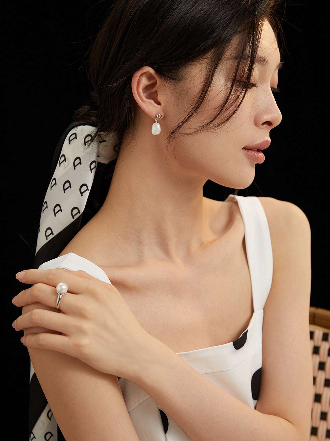 S925 Silver Adjustable Pearl Ring – Minimalist Elegant Design