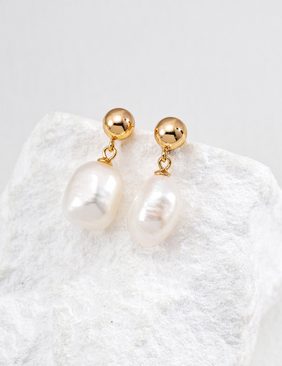Baroque Pearl Drop Earrings – 925 Sterling Silver, 18K Retro Gold / 18K White Gold - TAMO Jewellery