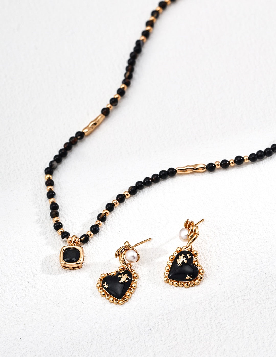 Onyx