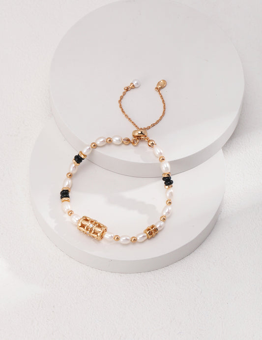 S925 Sterling Silver Pearl & Onyx Bracelet with Zircon Details (Adjustable 16 cm+)