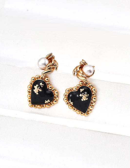 Eternal Contrast｜S925 Silver Heart Black Onyx & Pearl Earrings - TAMO Jewellery