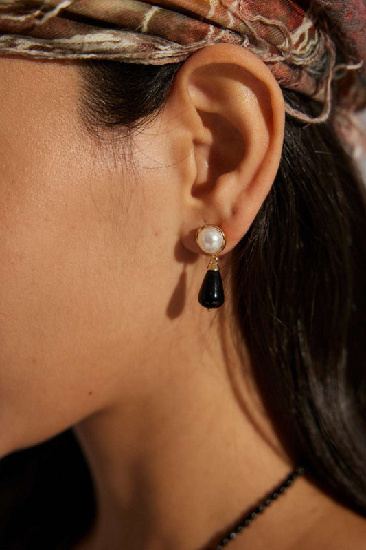 Black Onyx & Pearl Drop Earrings – 925 Sterling Silver, 18K Retro Gold - TAMO Jewellery