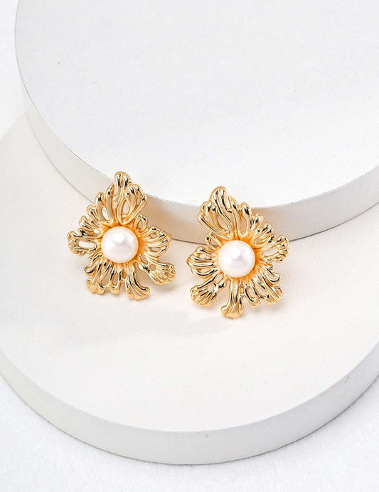 Classic Collection|Floral Pearl Stud Earrings – 925 Sterling Silver, Retro Gold - TAMO Jewellery